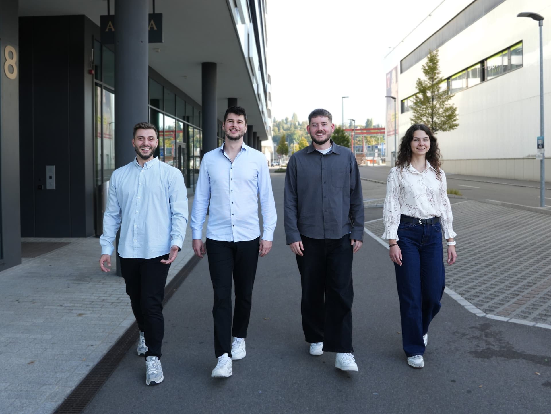 liveTour Team